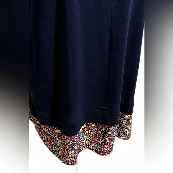 J. Crew Drapey tank top with patterned silky hem large - Picture 6 of 11